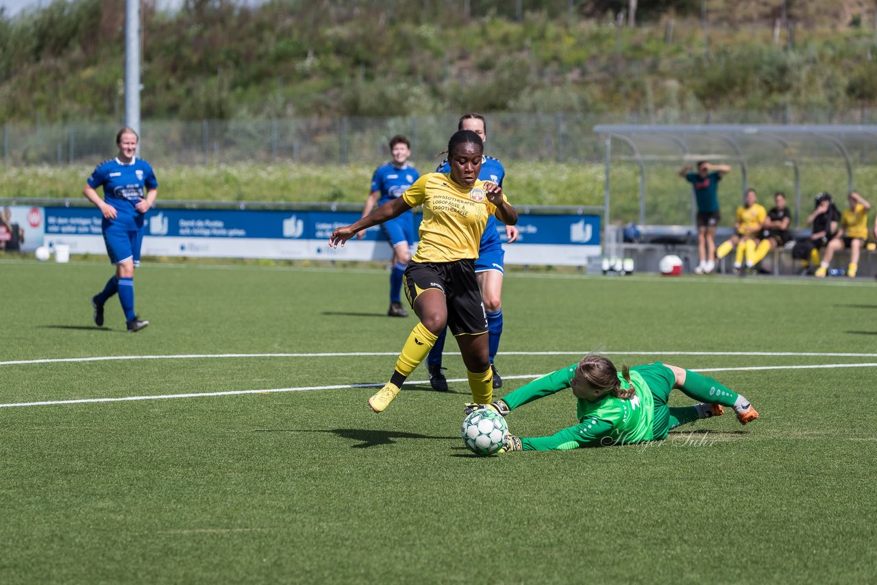 Bild 131 - Saisonstart Oberliga